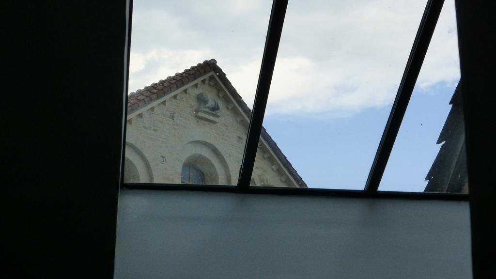 La Mansarde De L Abbaye Apartment Cluny Cameră foto